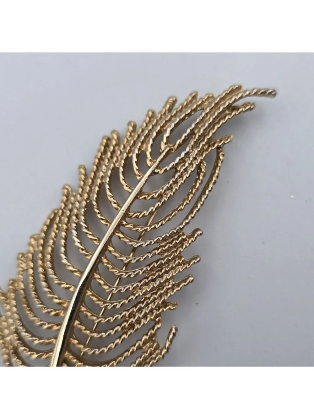 Gold-Tone Leaf Brooch Pin With Textured Design By Monet 3